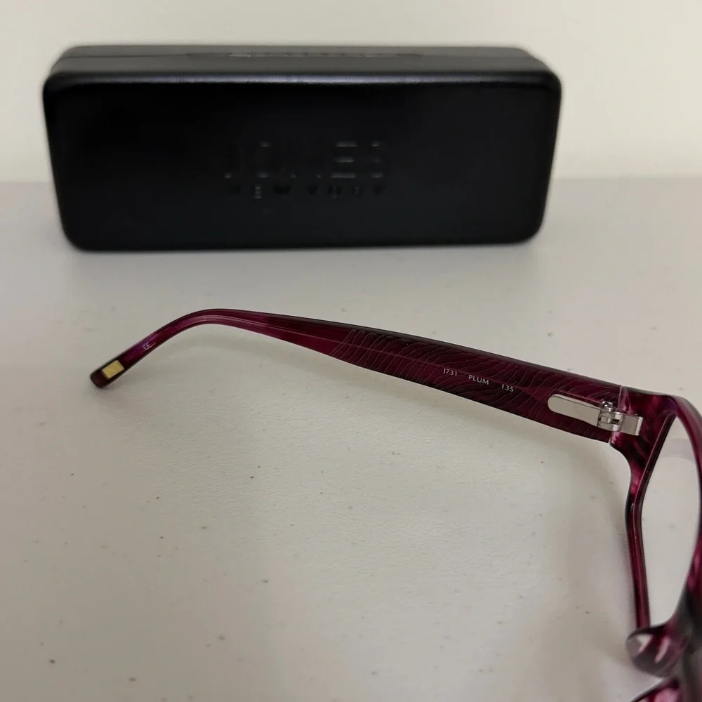 Jones New York  731 Burgundy Glasses - Picture 3 of 4